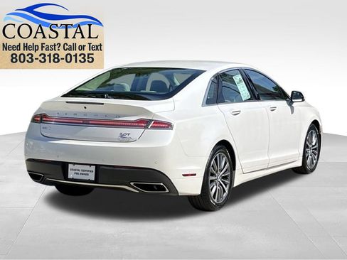 Used 2020 Lincoln MKZ w/ Convenience Package FWD image 13