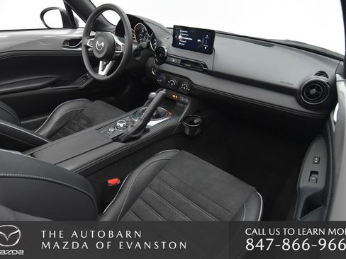 Used 2025 MAZDA MX-5 Miata Club w/ Brembo/BBS Recaro Package image 31