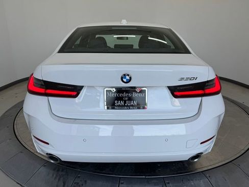 Used 2025 BMW 330i Sedan RWD image 13