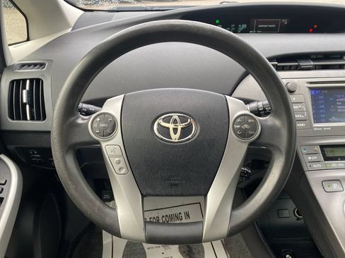 Used 2012 Toyota Prius Three FWD image 15