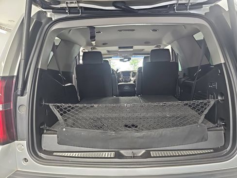 Used 2017 Chevrolet Tahoe Premier AWD/4WD image 18