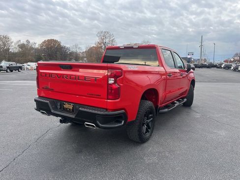 Used 2023 Chevrolet Silverado 1500 Custom Trail Boss w/ LPO, Dark Essentials Package image 3