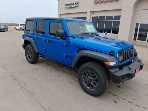 New 2026 Jeep Wrangler Unlimited Sport w/ Convenience Group image 2