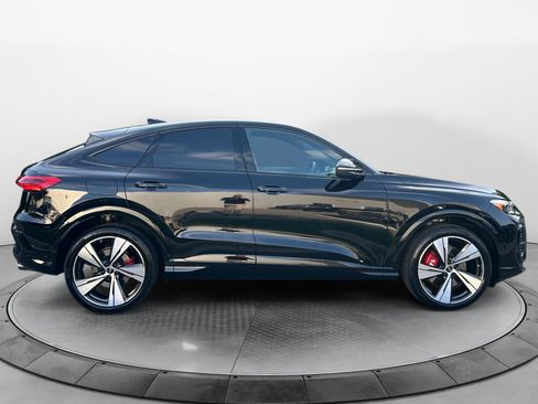 New 2026 Audi SQ5 Premium Plus AWD/4WD image 8