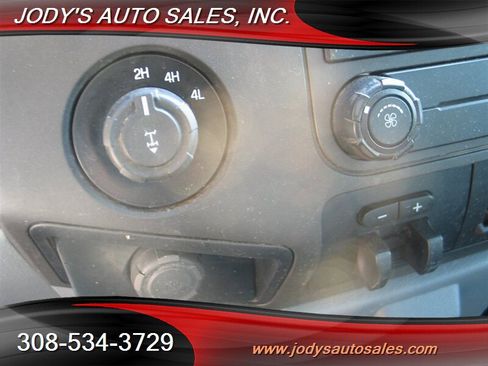 Used 2016 Ford F250 XL w/ Power Equipment Group image 14