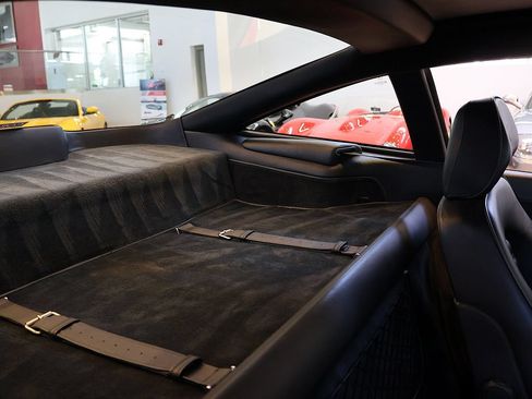 Used 1998 Ferrari 550 Maranello image 46