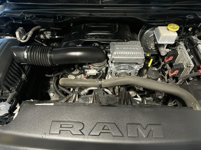 Used 2022 RAM 1500 Big Horn AWD/4WD image 32
