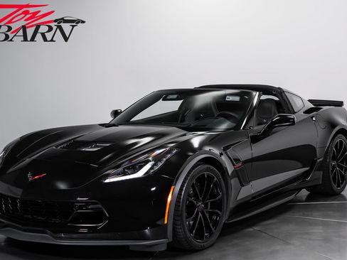 Used 2017 Chevrolet Corvette Grand Sport RWD image 1