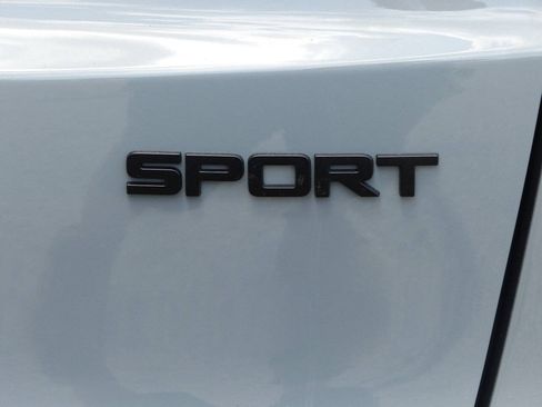 Used 2025 Honda CR-V Sport image 13