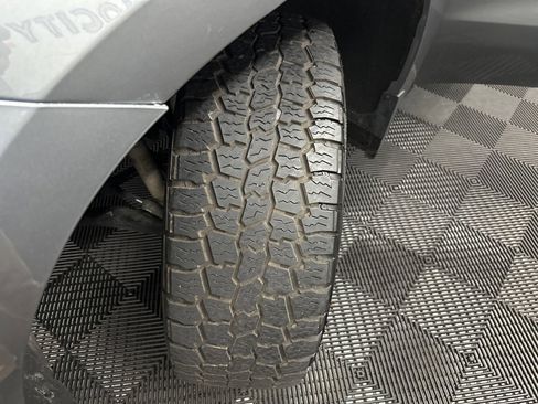 Used 2020 Chevrolet Silverado 1500 RST image 37