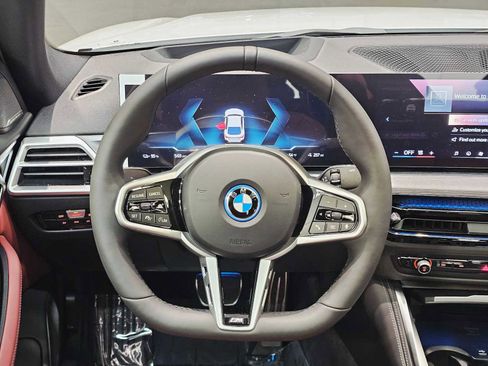 New 2025 BMW i4 xDrive40i w/ M Sport Package image 11