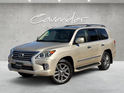 Used 2014 Lexus LX 570 4WD image 1