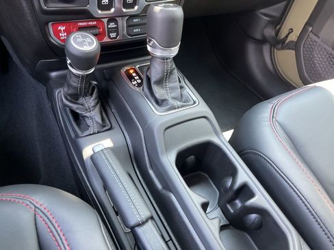 New 2026 Jeep Wrangler Rubicon AWD/4WD image 63