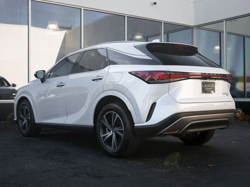 Used 2024 Lexus RX 350 Premium image 4