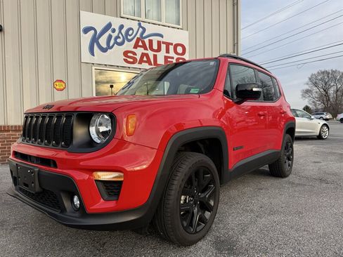 Used 2023 Jeep Renegade Altitude w/ Convenience Group I image 10