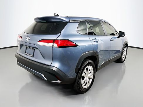 Used 2022 Toyota Corolla Cross L FWD image 4