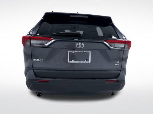 Certified 2024 Toyota RAV4 LE AWD/4WD image 7