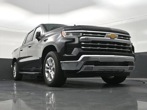 Used 2022 Chevrolet Silverado 1500 LTZ RWD image 30