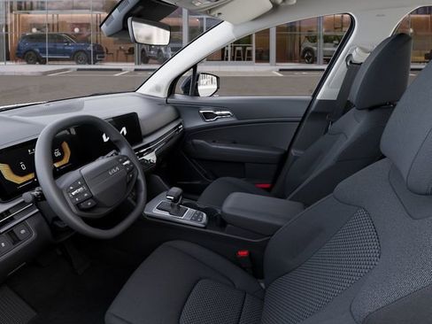 New 2026 Kia Sportage LX w/ LX Convenience Package AWD/4WD image 17