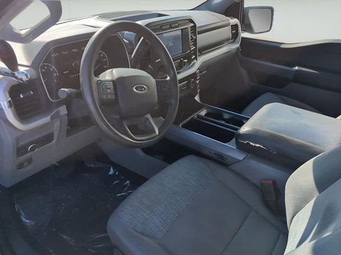 Used 2022 Ford F150 XLT w/ Trailer Tow Package image 10