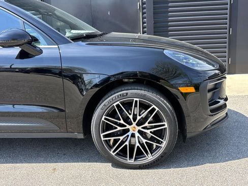 Certified 2026 Porsche Macan AWD/4WD image 14