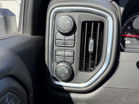 Used 2022 Chevrolet Silverado 2500 LT w/ Convenience Package AWD/4WD image 30