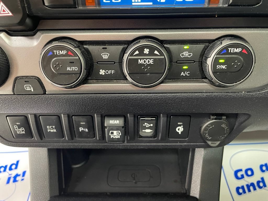 Used 2019 Toyota Tacoma Limited AWD/4WD image 24