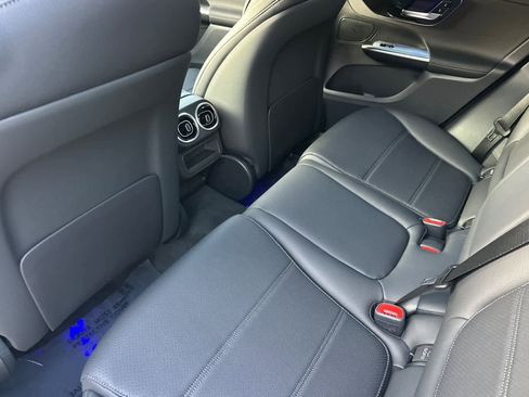 New 2026 Mercedes-Benz GLC 300 4MATIC image 11