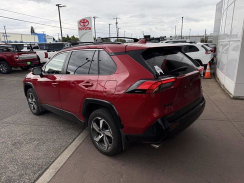 Certified 2025 Toyota RAV4 SE w/ Weather & Moonroof Package AWD/4WD image 7