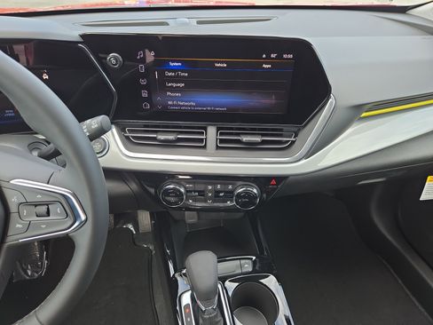 New 2026 Chevrolet Trax LT w/ LT Convenience Package image 22