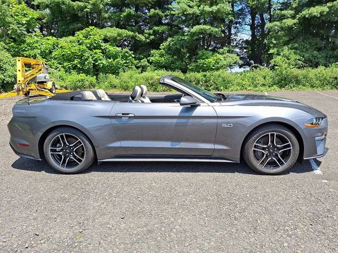 Used 2023 Ford Mustang GT Premium image 8