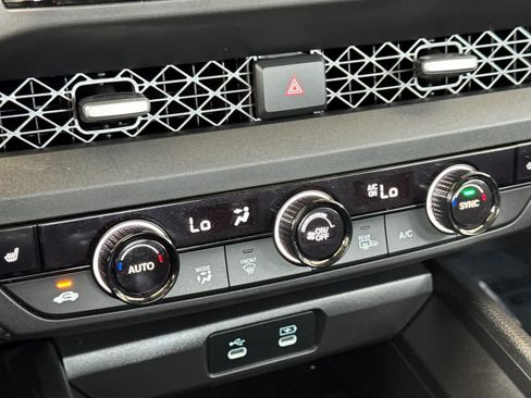 Used 2025 Honda Accord SE image 21