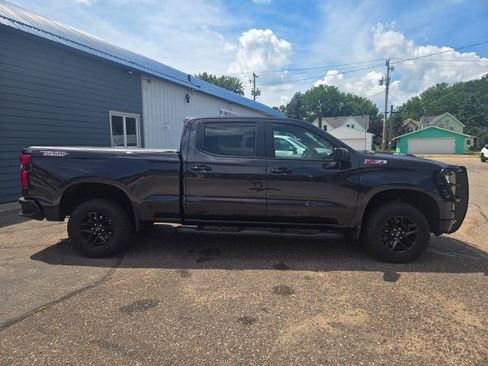 Used 2023 Chevrolet Silverado 1500 LT Trail Boss w/ Convenience Package II AWD/4WD image 3