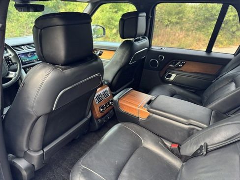 Used 2022 Land Rover Range Rover Autobiography image 14