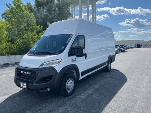 Used 2024 RAM ProMaster 3500 w/ Delivery Van Package image 1