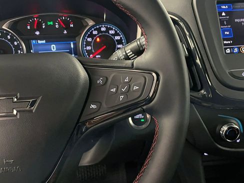 Used 2024 Chevrolet Equinox RS image 36