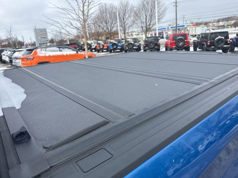 Used 2022 Chevrolet Silverado 1500 LT Trail Boss w/ LT Trail Boss Premium Package image 23