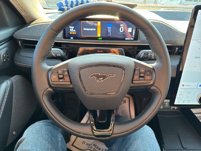 Used 2023 Ford Mustang Mach-E Premium AWD/4WD image 15