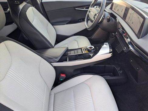 Used 2022 Kia EV6 GT-Line w/ GT-Line White Seat Package image 20