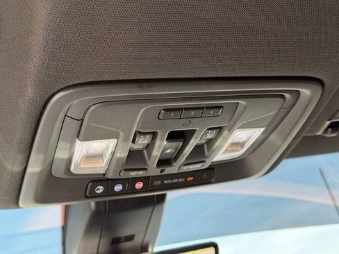 Used 2020 Chevrolet Silverado 2500 High Country w/ Technology Package AWD/4WD image 29