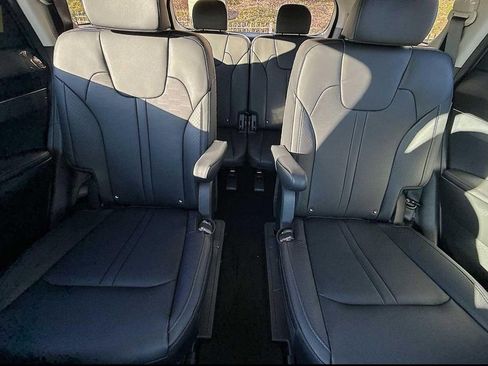 New 2025 Kia Sorento EX w/ EX Panoramic Sunroof Package image 14