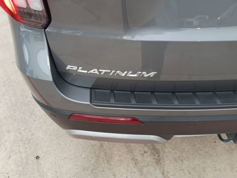 Used 2025 Ford Explorer Platinum w/ LUX Leather Package image 11