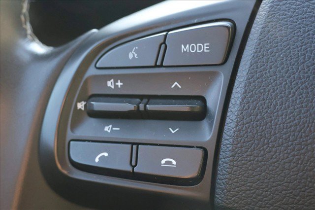 Used 2022 Hyundai Venue SEL FWD image 14