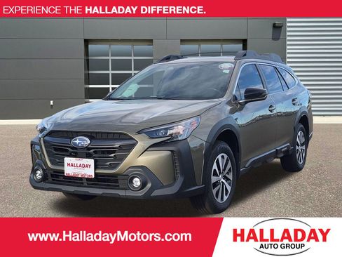 Used 2025 Subaru Outback Premium w/ Popular Package #1A AWD/4WD image 1