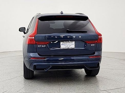 Certified 2025 Volvo XC60 B5 Plus w/ Climate Package AWD/4WD image 6