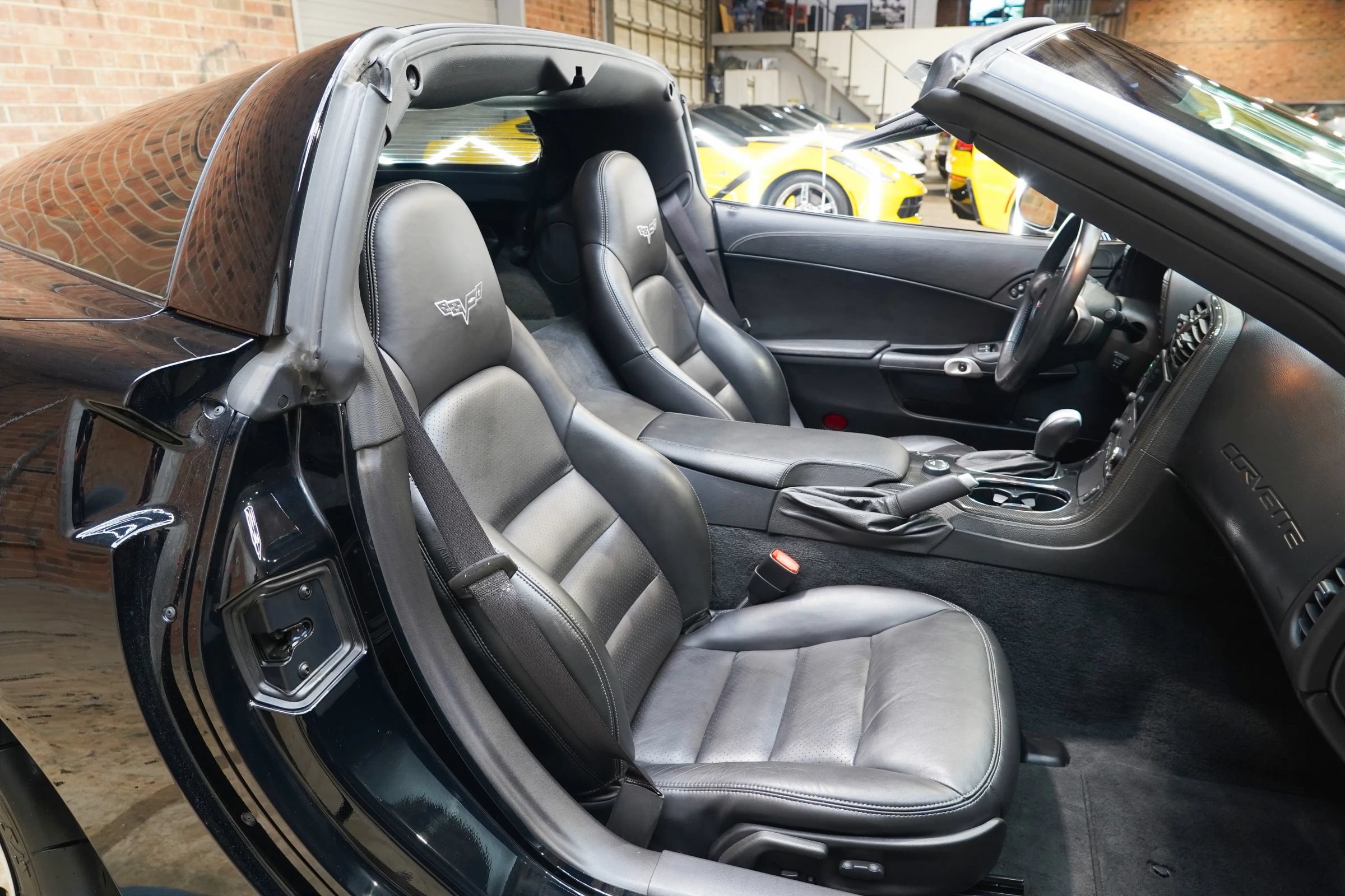 Used 2010 Chevrolet Corvette Coupe w/ Preferred Equipment Group RWD image 51