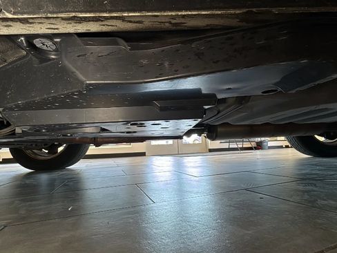 Used 2013 Toyota RAV4 XLE AWD/4WD image 35