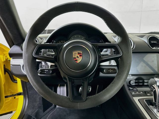 Used 2022 Porsche 718 Cayman GT4 RWD image 15