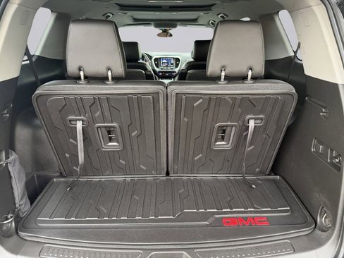 Used 2023 GMC Acadia SLT w/ Elevation Edition AWD/4WD image 36