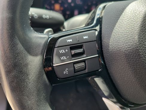 Used 2023 Honda Accord Touring image 25